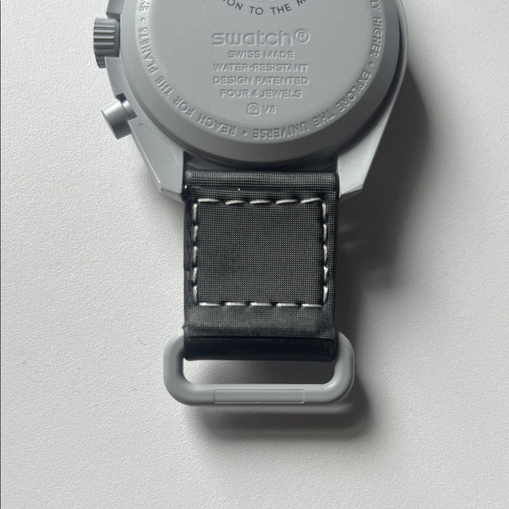 Omega x Swatch Speedmaster Misson to the Moon Watch - Picture 7 of 8